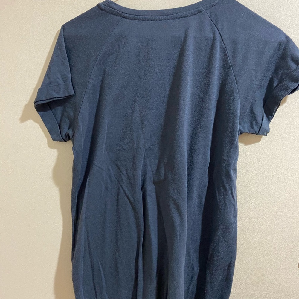 Elephant tee - Picture 2 of 2